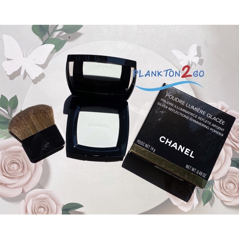 CHANEL POUDRE LUMIÈRE GLACÉE 14g Chanel Poudre Lumiere Glacee Silver Reflections Shimmering
