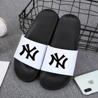 Fashion home slippers รองเท้าแตะ ใส่ได้ทั้งผู้ชาย ผู้หญิง TXH39