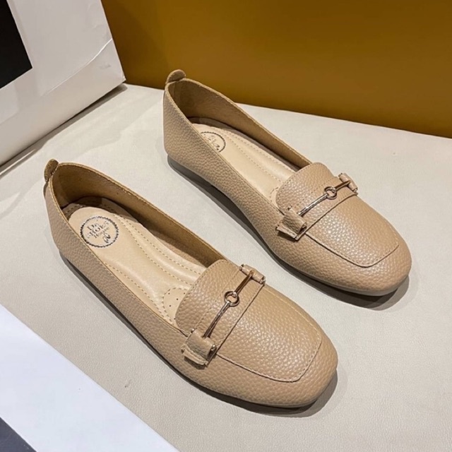 De shoes house deals