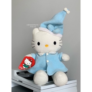 Hello Kitty blue pajamas Plush Doll , Vintage Sanrio 2001, คิตตี้ชุดนอนขนาดกลางป้ายห้อย ตุ๊กตาคิตตี้