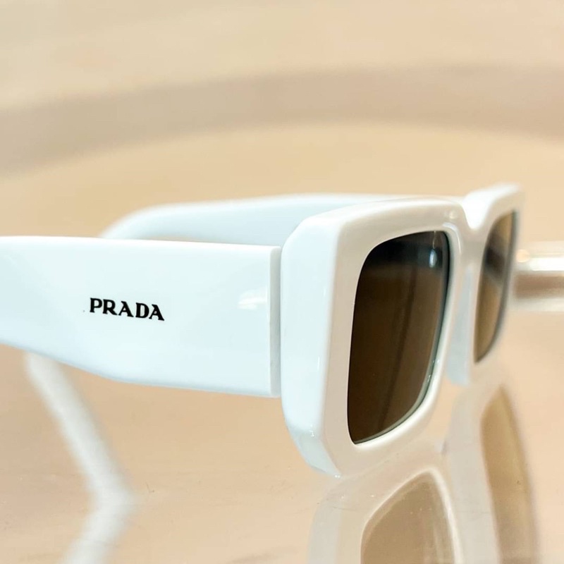 แว่นตาแบรนด์เนม-new-arrivals-prada-glasses-size-ดูที่รรูปขาแว่น