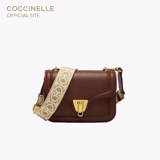 COCCINELLE กระเป๋าสะพายผู้หญิง รุ่น MARVIN TWIST SPECIAL EDITION CROSSBODY BAG 150401 สี CARRUBA