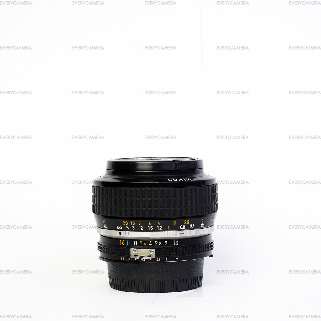 nikon-50mm-f1-2-ai-mount-เลนส์มือหมุน