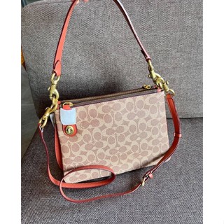 COACH DOUBLE ZIP SHOULDER BAG  (C0696)