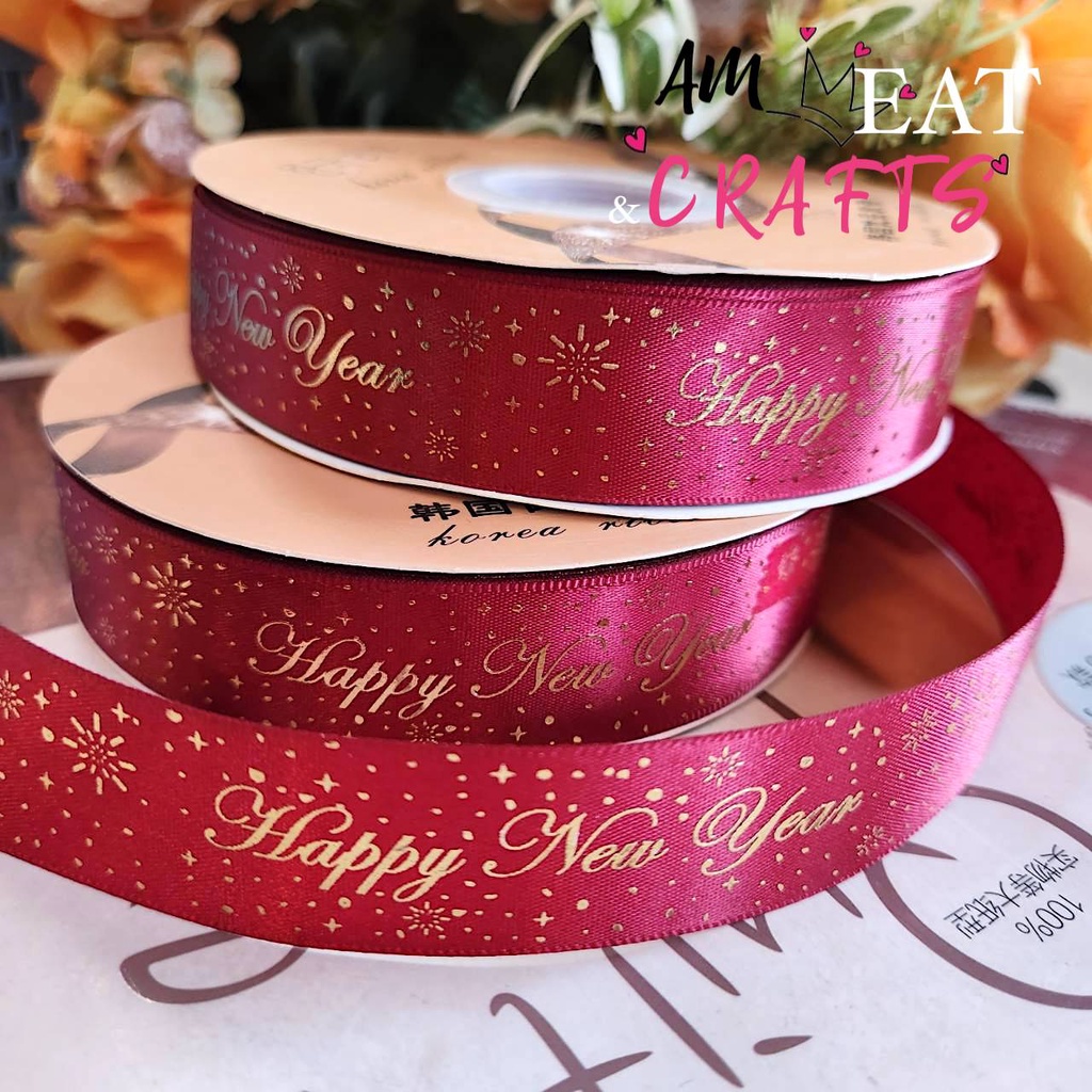 25mm-ริบบิ้น-ผ้าซาติน-พิมพ์ทอง-happy-new-year-กว้าง-1-นิ้ว-แบ่งตัดจากม้วน-ยาว-540cm-จำนวน-1-เส้น-สินค้าพร้อมส่งจาก