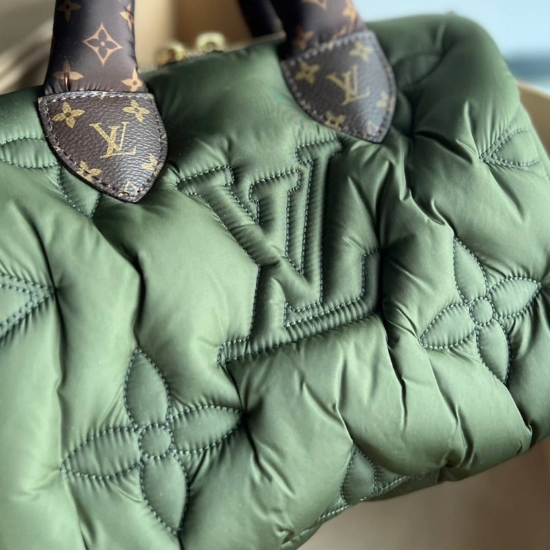 กระเป๋า-louis-vuitton-pillow-speedy-bag-fashion-from-econy-regenerated-nylon-limited-มา-rare-ที่สุด
