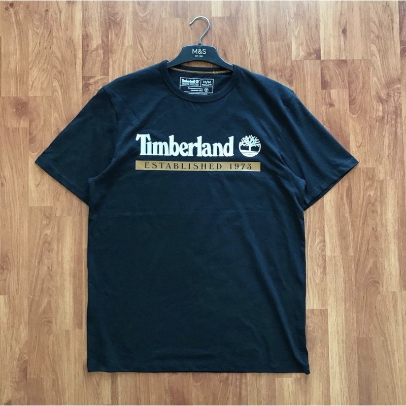 timberland-mens-established-1973-logo-t-shirts-เสื้อยืดคอกลมแขนสั้นแบรนด์