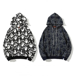 เสื้อโค้ทกันหนาวลําลอง มีฮู้ด แบบสวมหัว ลาย Bape สีดํา สีขาว แฟชั่นฤดูใบไม้ร่วง สําหรับผู้ชาย และผู้หญิง