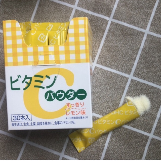 ภาพสินค้าDHC Vitamin C Powder Lemon ปรับสภาพผิวให้กระจ่างใส และยังช่วยในเรื่องสุขภาพ เสริมสร้างภูมิคุ้มกัน ป้องกันหวัด จากร้าน akina_japan123 บน Shopee ภาพที่ 1