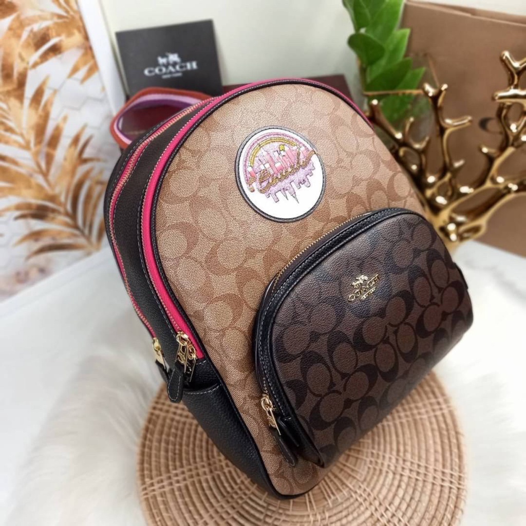 coach-court-backpack-in-blocked-signature-canvas-with-souvenir-patches-coach-c6920