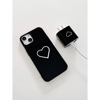 เคส โทรศัพท์ไอโฟนiphone ลาย หัวใจ &amp; ฝาครอบหัวชาร์จ 1 ชิ้น 1 ชิ้น