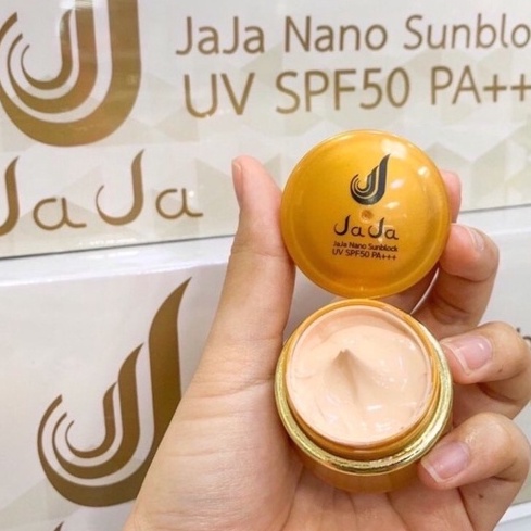 กันแดดนาโนจ๊ะจ๋า-ปกป้องแดดตลอดวัน-spf50-pa-ผิวหน้าสว่างใสเกลี่ยง่ายซึมไว