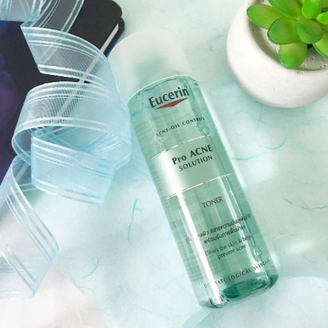 eucerin-pro-acne-solution-toner-200ml-ลดสิ่งอุดตัน-โดยไม่ตึงผิว-ช่วยปรับสมดุลผิวให้พร้อมรับการฟื้นบำรุง