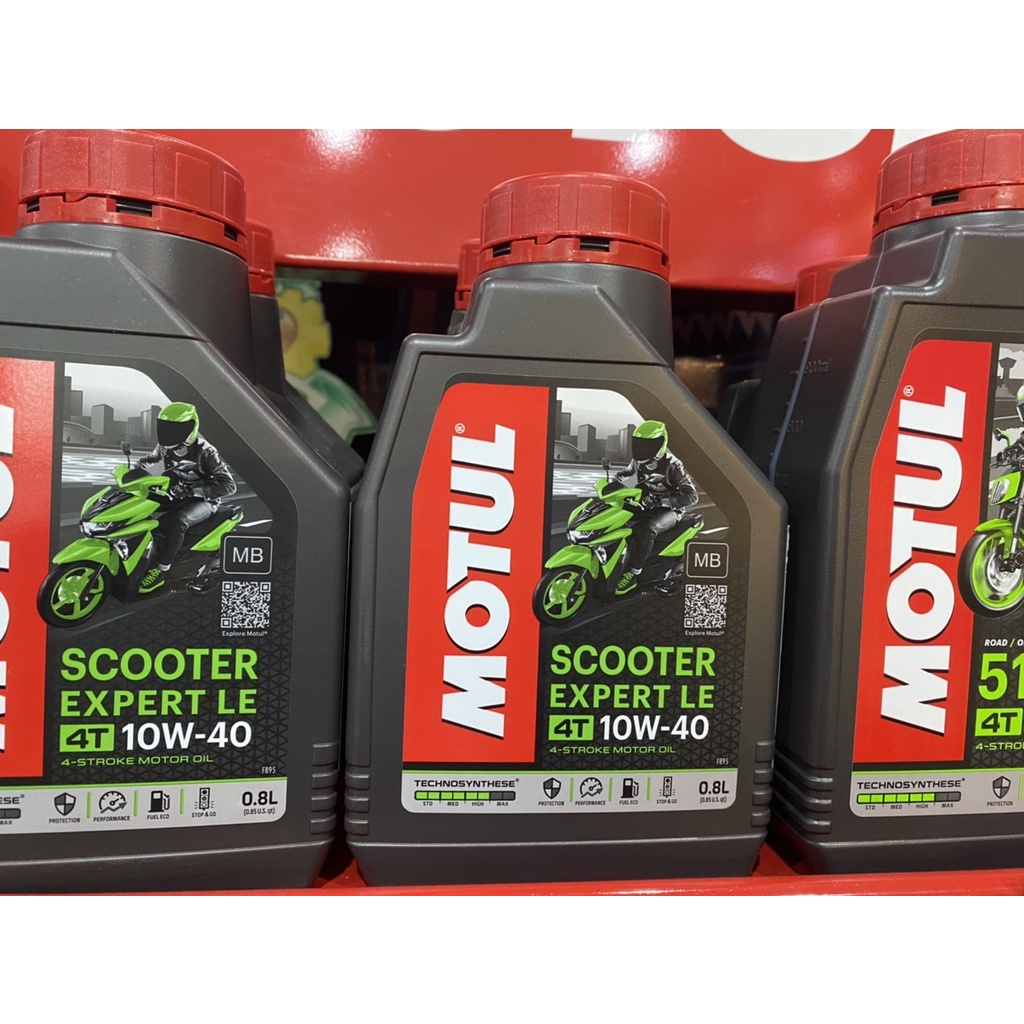 น้ำมันเครื่อง-motul-scooter-expert-le-10w40-mb-ปริมาณ-0-8-ลิตร-oil2u