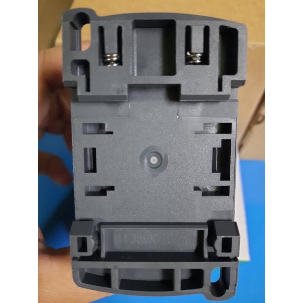 lc1d18-m7c-220v-50-60hz-7-5kw-380v-สินค้าไม่รวมvat-รับสั่งอะไหล่อีเล็คทรอนิคส์ทุกชนิด