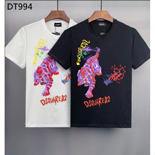 เสื้อแฟชั่นผญ 2022 แบรนด์แฟชั่นใหม่ Dsquared2 ผู้ชายพิมพ์ผ้าฝ้ายระดับไฮเอนด์เสื้อยืดแขนสั้น DT994