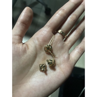 LV crazy in lock earrings set 簡約經典永不過時低調奢華氣質款, 女裝, 飾物及配件, 耳環- Carousell