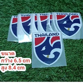 ตราฟุตบอลทีมชาติไทยดีทีเอฟ Transfer