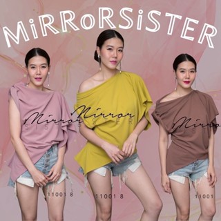 🔖ป้าย Mirrorsister 11001.8 เสื้อทรงเก๋ ดีเทลแขน2ข้างไม่เหมือนกัน ข้างนึงแขนม้วน อีกข้างนึงแขนระบาย