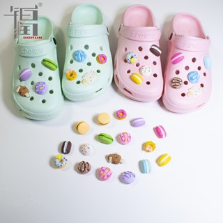 Crocs Jibbitz กระดุมติดรองเท้า สีมาการอง DIY