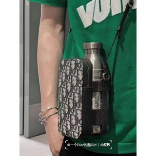 กระเป๋าOblique Bag +  water bottle with shoulder strap ( 2 in 1 รุ่นใหม่ล่าสุด