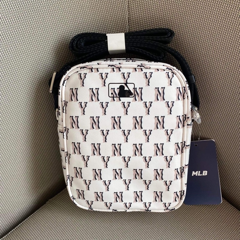 ของแท้-mlb-กระเป๋าสะพายข้าง-ny-monogram-crossbody-bag