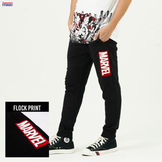 Marvel Men Logo Pants - กางเกงขายาวผู้ชายโลโก้มาร์เวลพิมกำมะหยี่ สินค้าลิขสิทธ์แท้100% characters studio