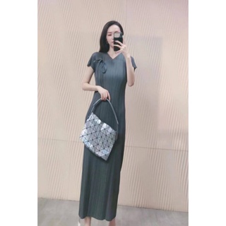 ราคาพิเศษ!!! 2MUAY PLEAT DRESS เดรสอัดพลีทงานคุณภาพ GLAM LUX PLEAT DRESS รุ่น ZZ0018 2สี FREE SIZE