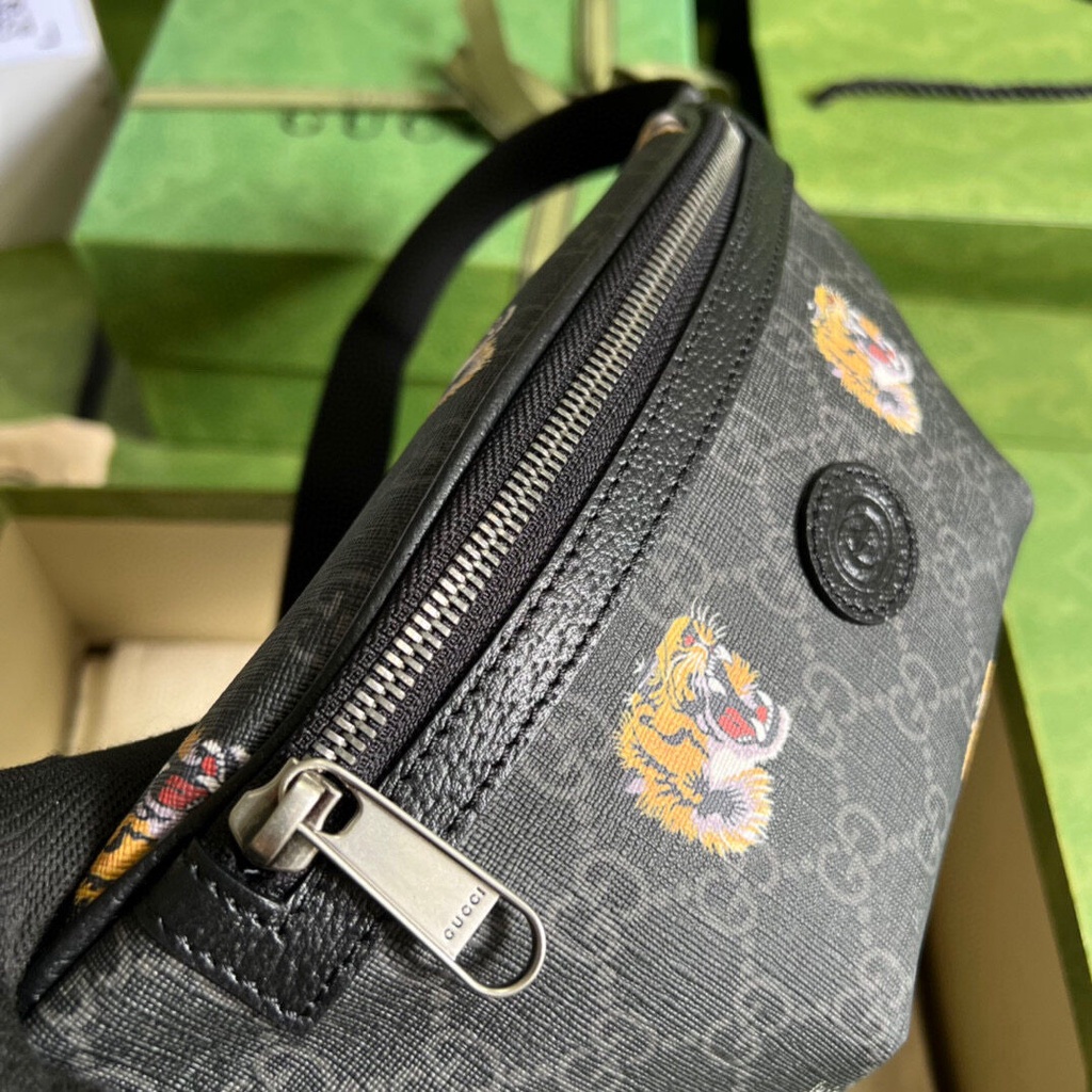 พรี-ราคา4000-gucci-mini-bumbag-675181-กระเป๋าสะพาย-กระเป๋าคาดอก-กระเป๋า-คาด-เอว