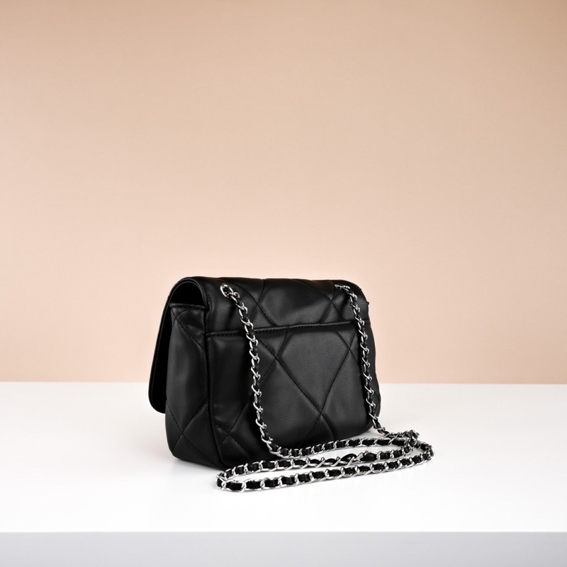 ใส่โค้ด-dbav250-ลด193-jumbo-bag-กระเป๋าสะพายข้างใบใหญ่
