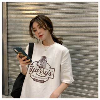 Beryl🌻เสื้อผ้าเกาหลี🌻พิมพ์ลายวินเทจ เสื้อยืดทรงหลวม แฟชั่นสไตล์เกาหลี เสื้อสไตล์สตรีท