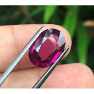 พลอยโรโดไรด์การ์เนต ( Rhodolite garnet ) นน5.82กะรัต