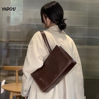 YADOU กระเป๋าสะพายไหล่ผู้หญิงแฟชั่นฤดูใบไม้ร่วงและฤดูหนาวความจุขนาดใหญ่หนังสิทธิบัตรเงากระเป๋าหนัง PU ยาว