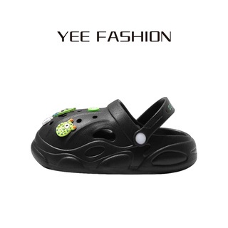 YEE Fashion Yee Fashion  รองเท้าแตะชาย เท่ๆ  ชาย แตะ แตะยางนิ่มแบบสวมรัดส้น หัวโต กลางแจ้ง รองเท้าชายหาด สบาย Chic สไตล์เกาหลี Trendy 870088 37Z230910
