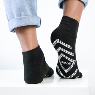 สินค้า Socksy ถุงเท้าข้อสั้นสีเข้มแบบมีกันลื่น รุ่น ONL-1  (แพ็คสุดคุ้ม12คู่)