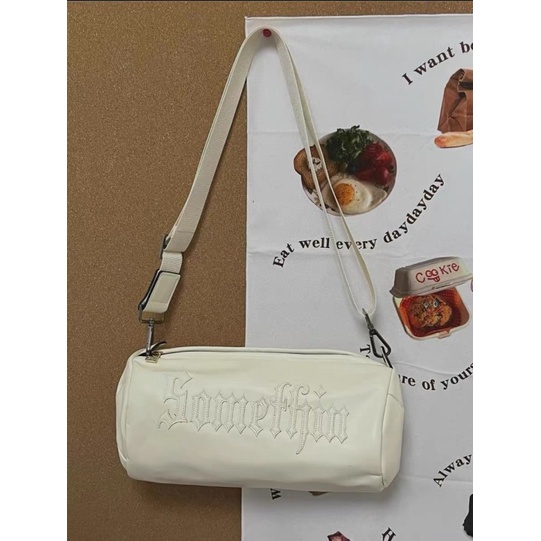 yadou-หนัง-pu-กระเป๋าเย็บปักถักร้อยวินเทจสีขาวความจุสูงกระบอกกระเป๋าสะพายกระเป๋า-messenger