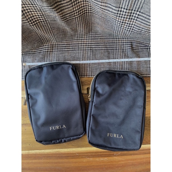 กระเป๋า-furla-สีดำสกรีนสีทอง-ซิบทองหรูหรา-ใบเล็กมือ2ของแท้