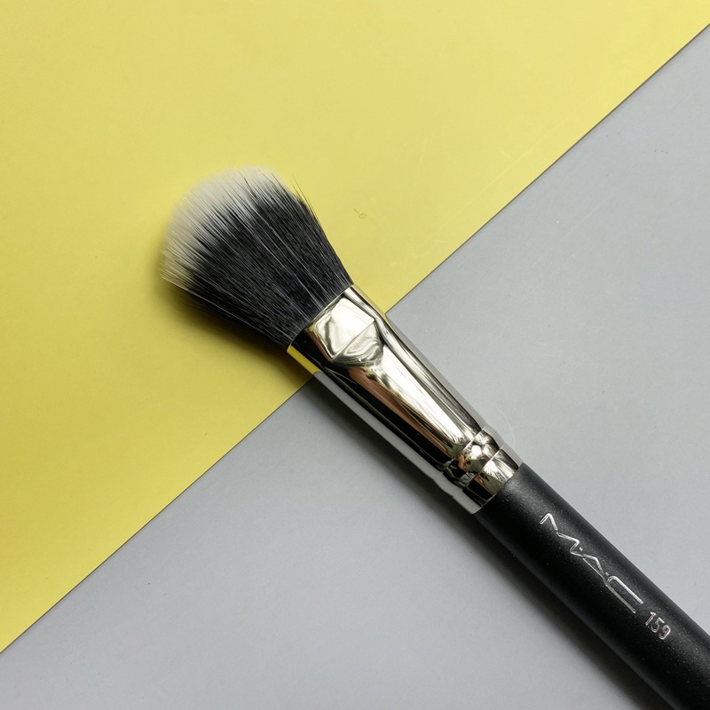 mac159-blusher-brush-multi-purpose-stippling-contour-highgloss-makeup-brush
