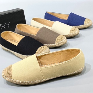 เช็ครีวิวสินค้ารองเท้าส้นแบน  999-42 รองเท้าหุ้มส้น FAIRY