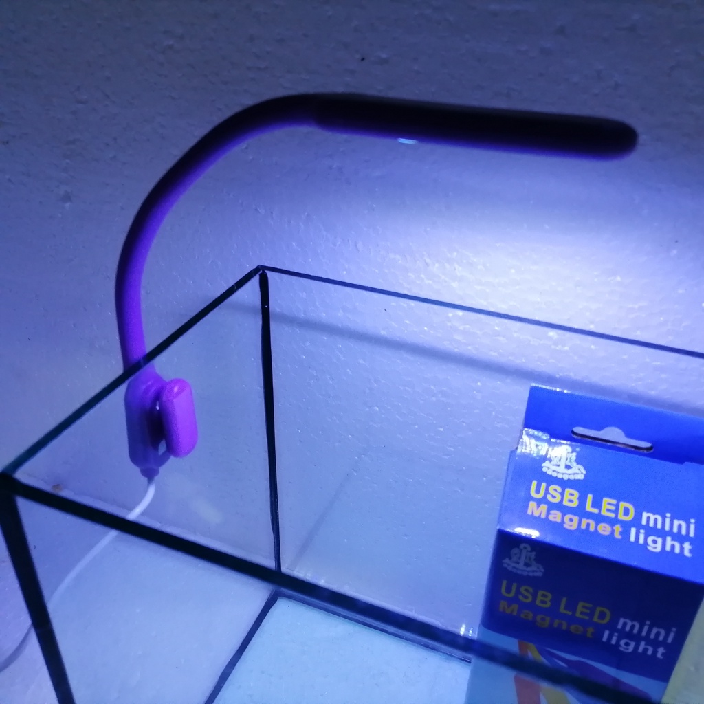 โคมไฟ-led-mini-ขาแม่เหล็ก-สำหรับตู้ปลาขนาดเล็ก
