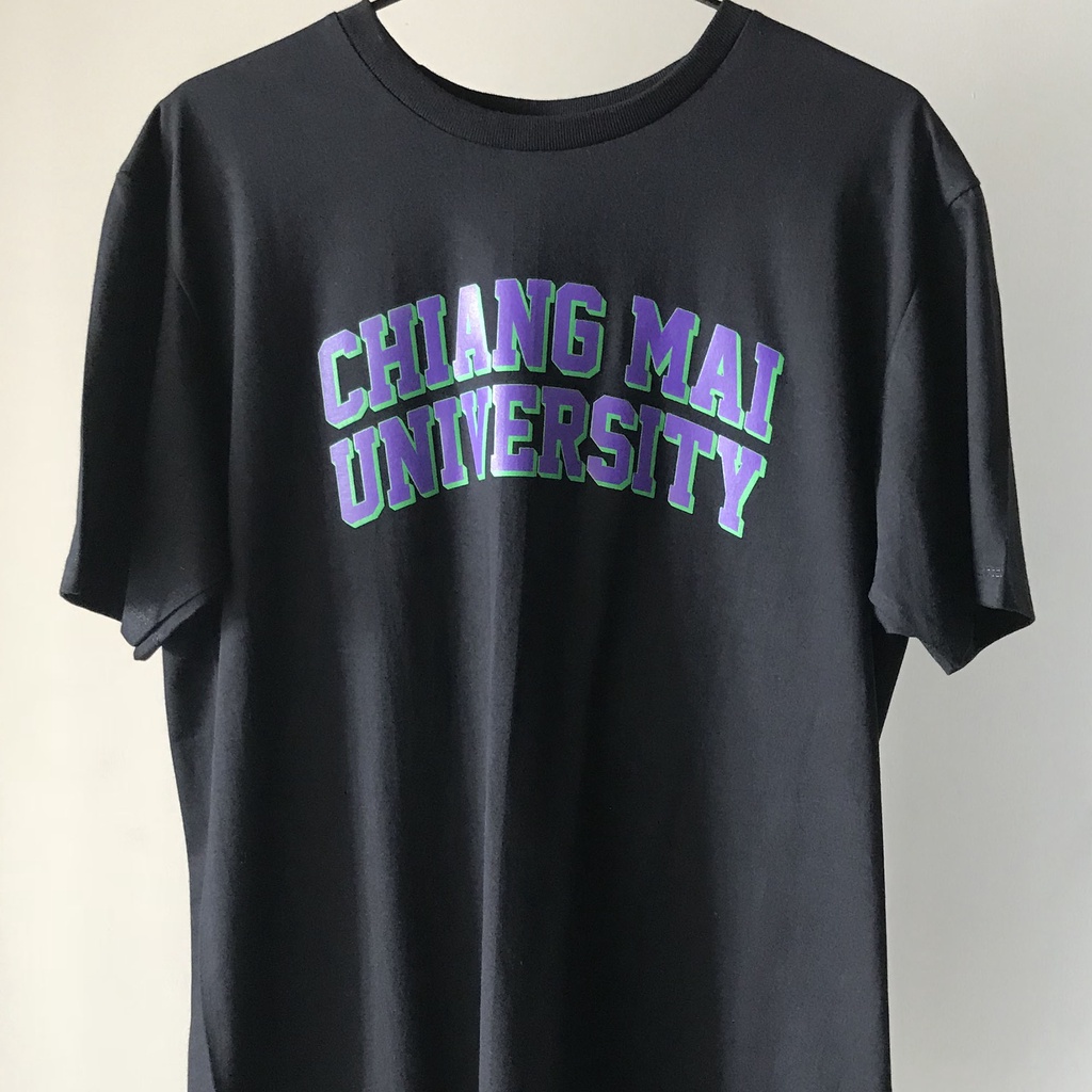 เสื้อยืดchiang-mai-university-เชียงใหม่-ผ้าคุณภาพพรีเมี่ยมcotton100-unisexชายหญิง-ม่วง-ขาว-ดำ-พร้อมส่ง