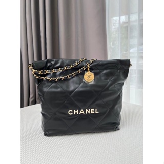 Chanel 22  bag  small  ดำ โลโก้ขาว