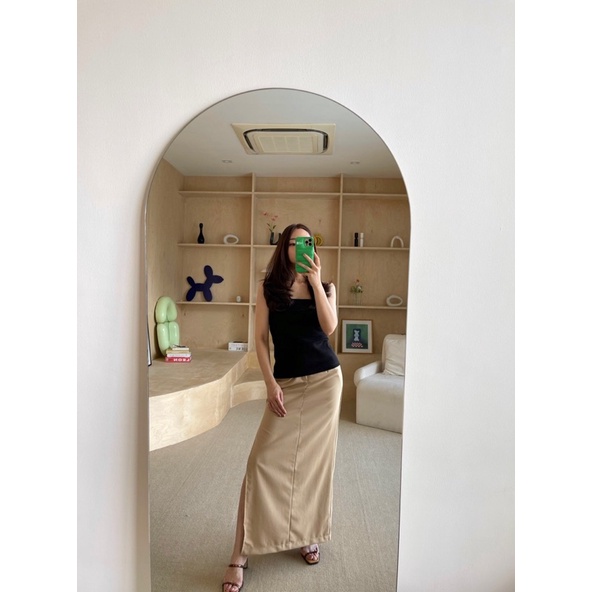 Charlotte irony | Long slit skirt