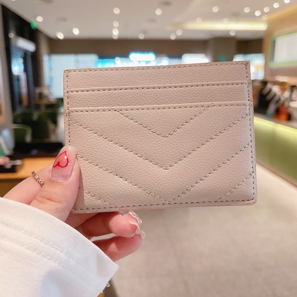 พร้อมส่ง-กระเป๋าใส่บัตรเครดิต-ทรงสามเหลี่ยม-ขนาดเล็ก-ปักลายหนังจระเข้-สไตล์เรโทร-สําหรับผู้ชาย-และผู้หญิง