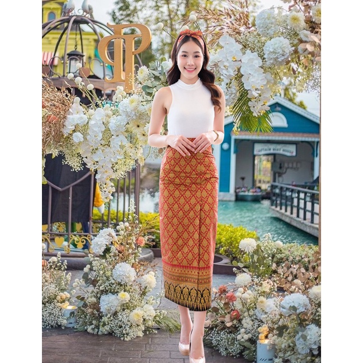 กระโปรงลายไทยประยุกต์ ผ้าคอตตอนนุ่ม ใส่ไปวัดทำบุญ เข้ารูป สวยเก๋ มีหลายไซส์ มุมมองที่ 4