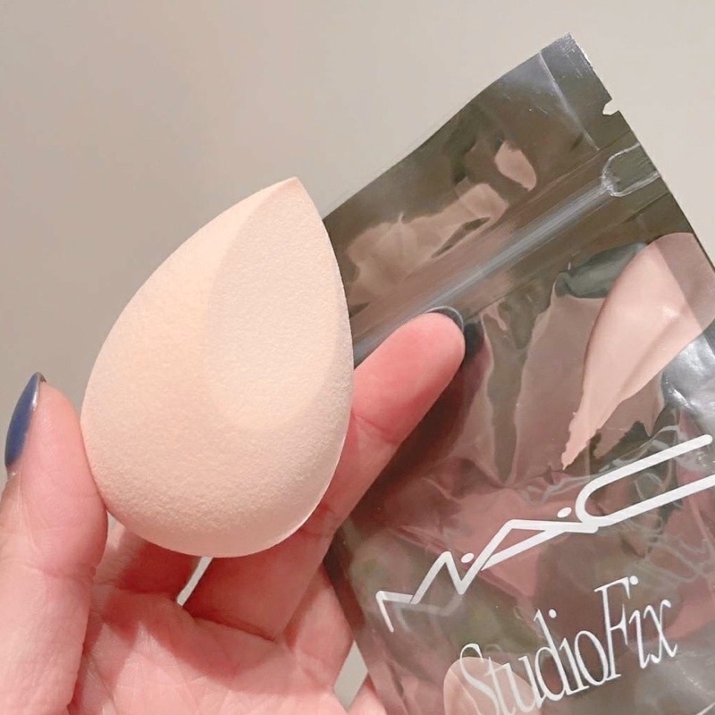 mac-studio-fix-sponge-ฟองน้ำไข่เกลี่ยรองพื้น