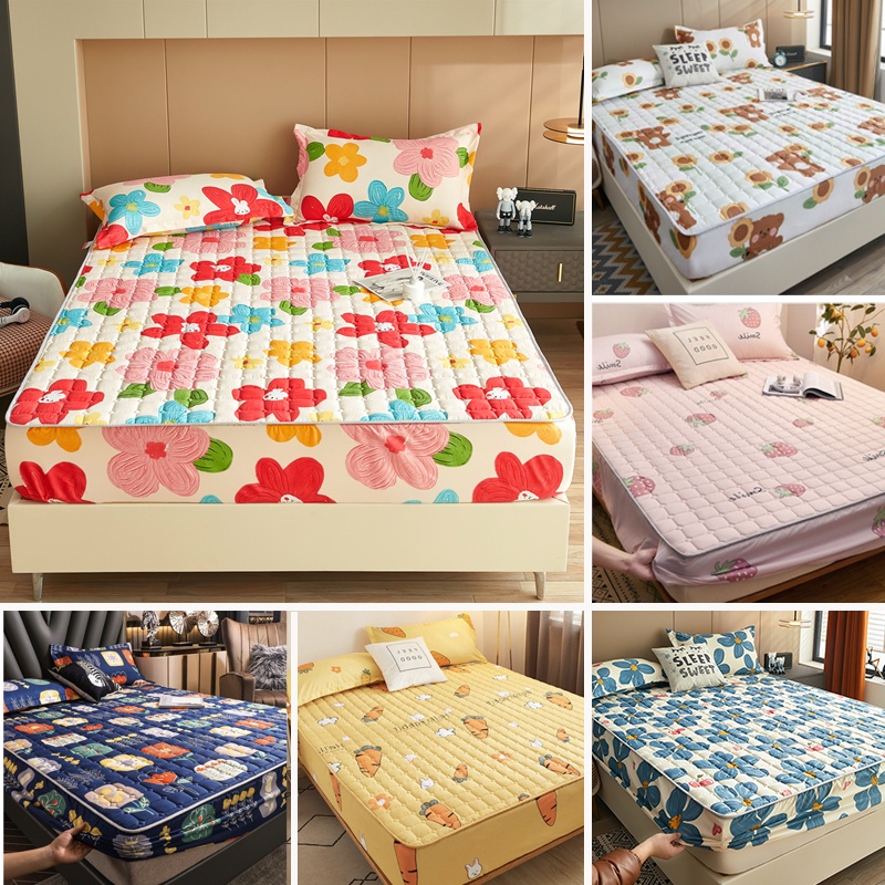 ผ้าปูที่นอน-ผ้านวม-ลายดอกไม้-ผ้าคลุมเตียง-กันลื่น-พร้อมยางพารา-360-ตุ๊กตา-cadar-queen-king-ขนาดโดยรอบ