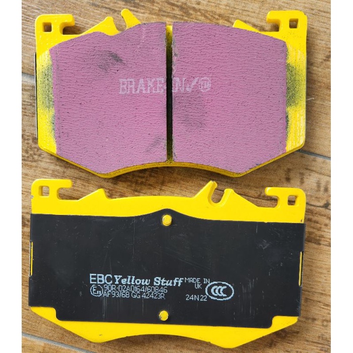 ผ้าเบรค-ebc-brakes-รุ่น-yellowstuff-ผ้าหน้า-mercedes-benz-cla35-amg-gla35-amg-a35-amg