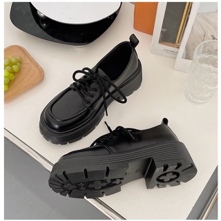 สินค้า OhBlablaShoes  พร้อมส่ง  รองเท้าคัชชู/เชือก หนัง  สีดำ