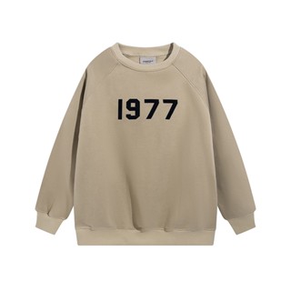 ใหม่ เสื้อกันหนาวลําลอง แขนยาว คอกลม ทรงหลวม ลาย Fear of God Double line ESSENTIALS 1977 พลัสไซซ์ สําหรับผู้หญิง และผู้ชาย